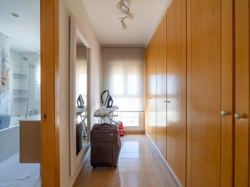 Ground Floor Apartment with Impressive Terrace and Sea Views