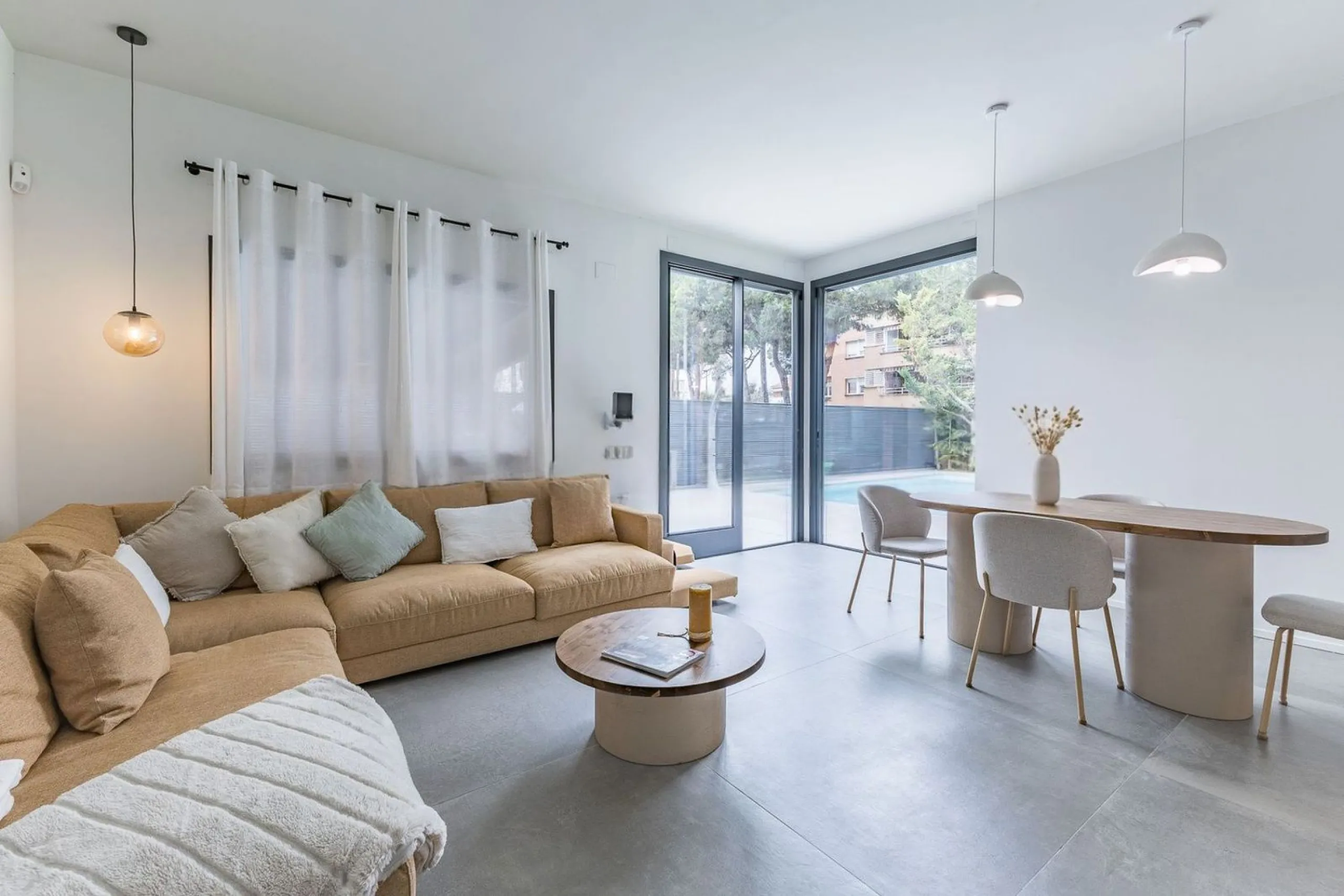 Renovated Semi-Detached Designer Home with Garden and Pool in Gava Mar, Barcelona