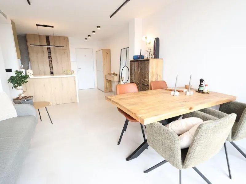 REFORMADO APARTAMENTO EN PILAR DE LA HORADADA. 3 DORM. 2 BAÑOS. SUPERFICIE 95 M2.