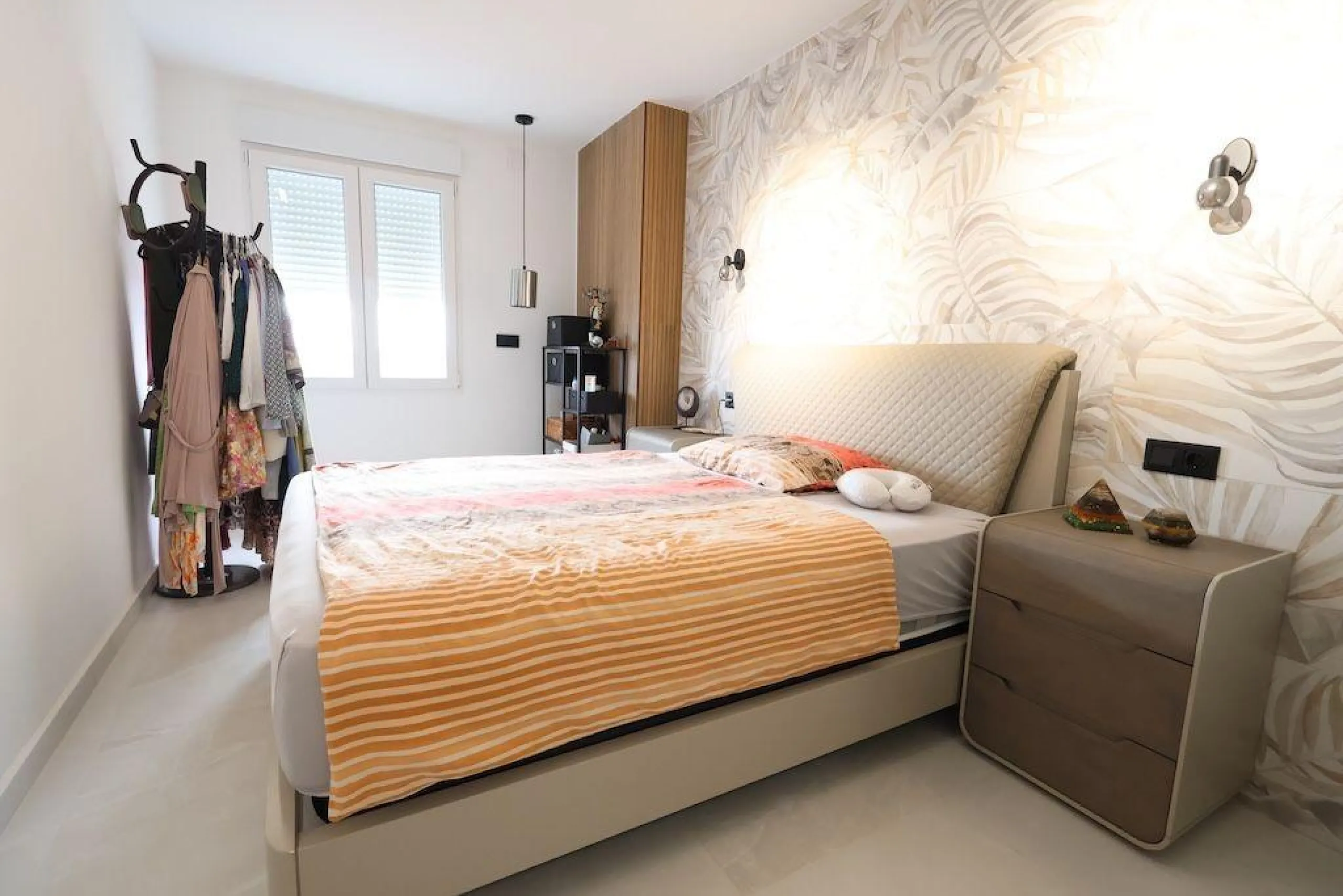REFORMADO APARTAMENTO EN PILAR DE LA HORADADA. 3 DORM. 2 BAÑOS. SUPERFICIE 95 M2.