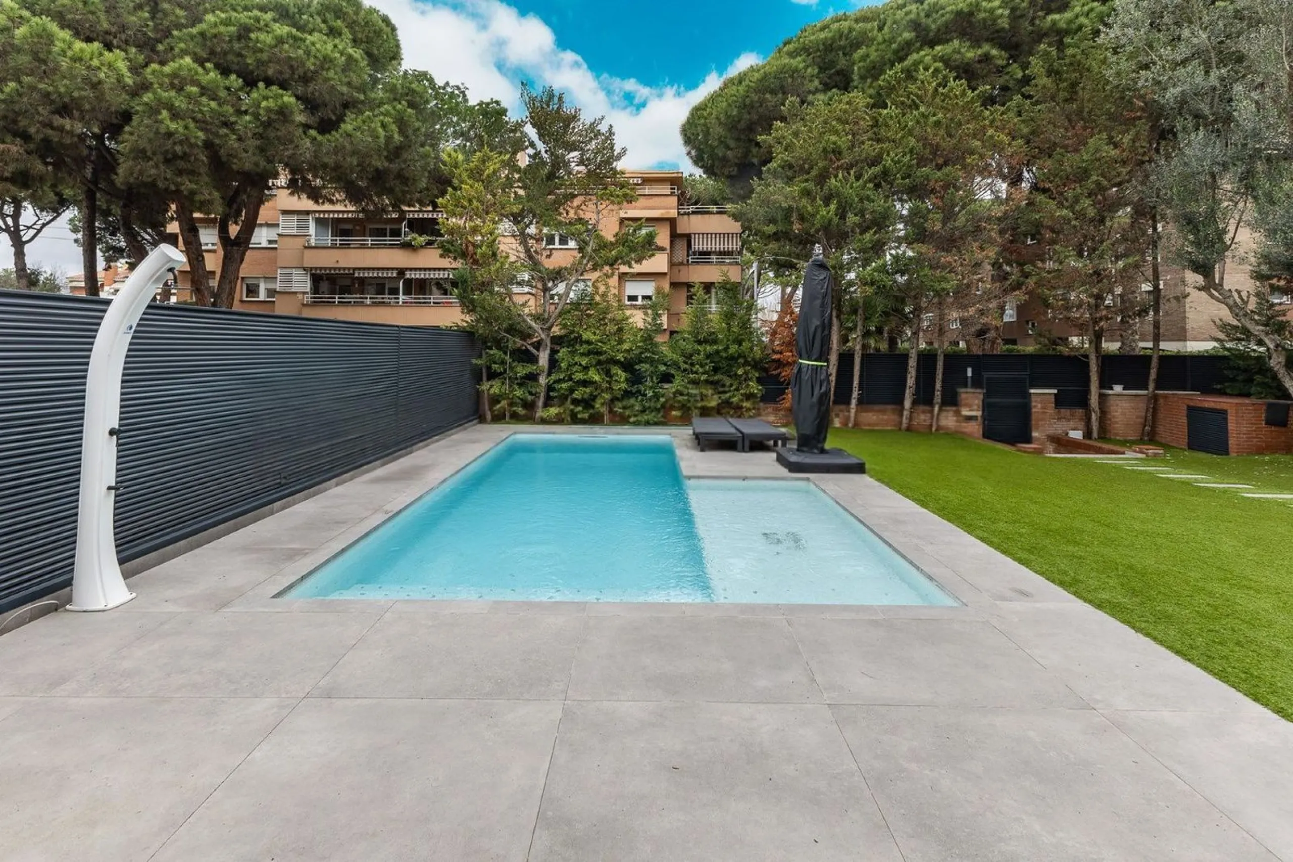 Renovated Semi-Detached Designer Home with Garden and Pool in Gava Mar, Barcelona