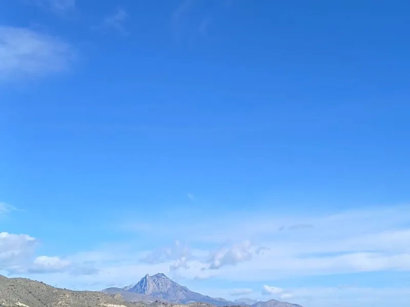 PARCELA URBANA EXCLUSIVA CON MAGNÍFICAS VISTAS A 300 METROS DEL MAR