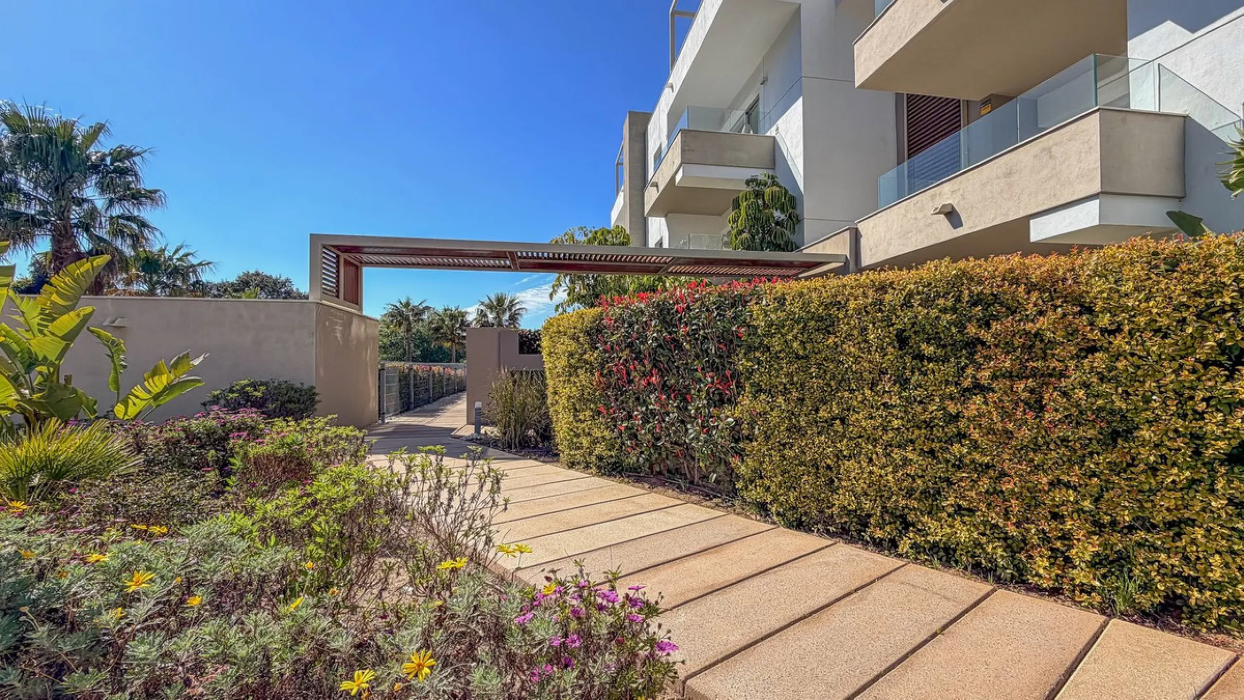 Wunderschöne 2-Zimmer-Wohnung mit 2 Bädern in Grand View – La Cala Golf