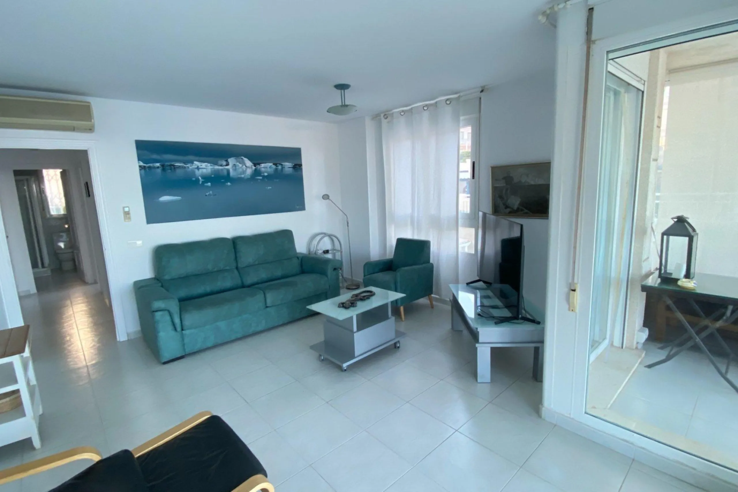 Spacious Apartment with Panoramic Sea Views in Calpe Port