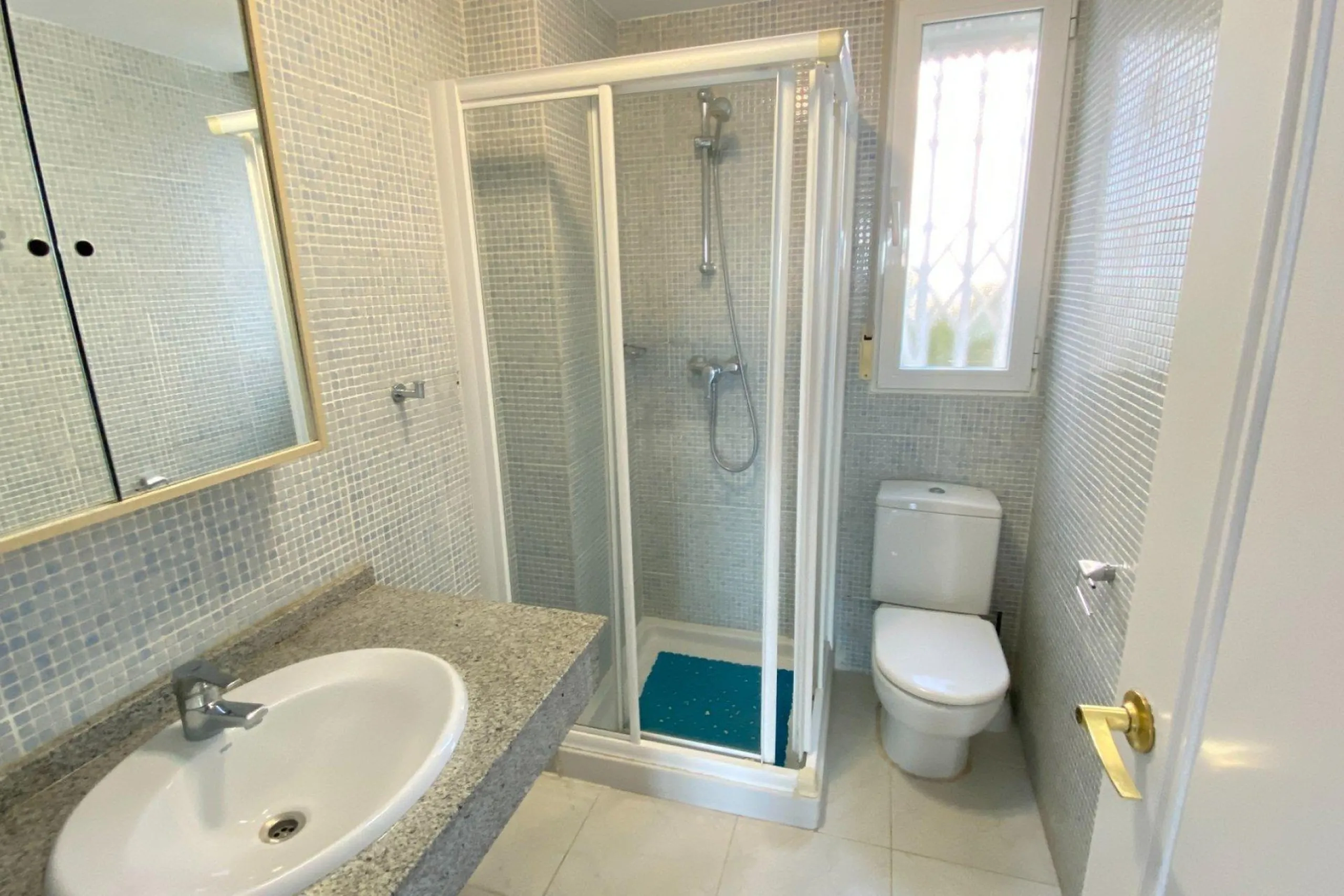 Spacious Apartment with Panoramic Sea Views in Calpe Port