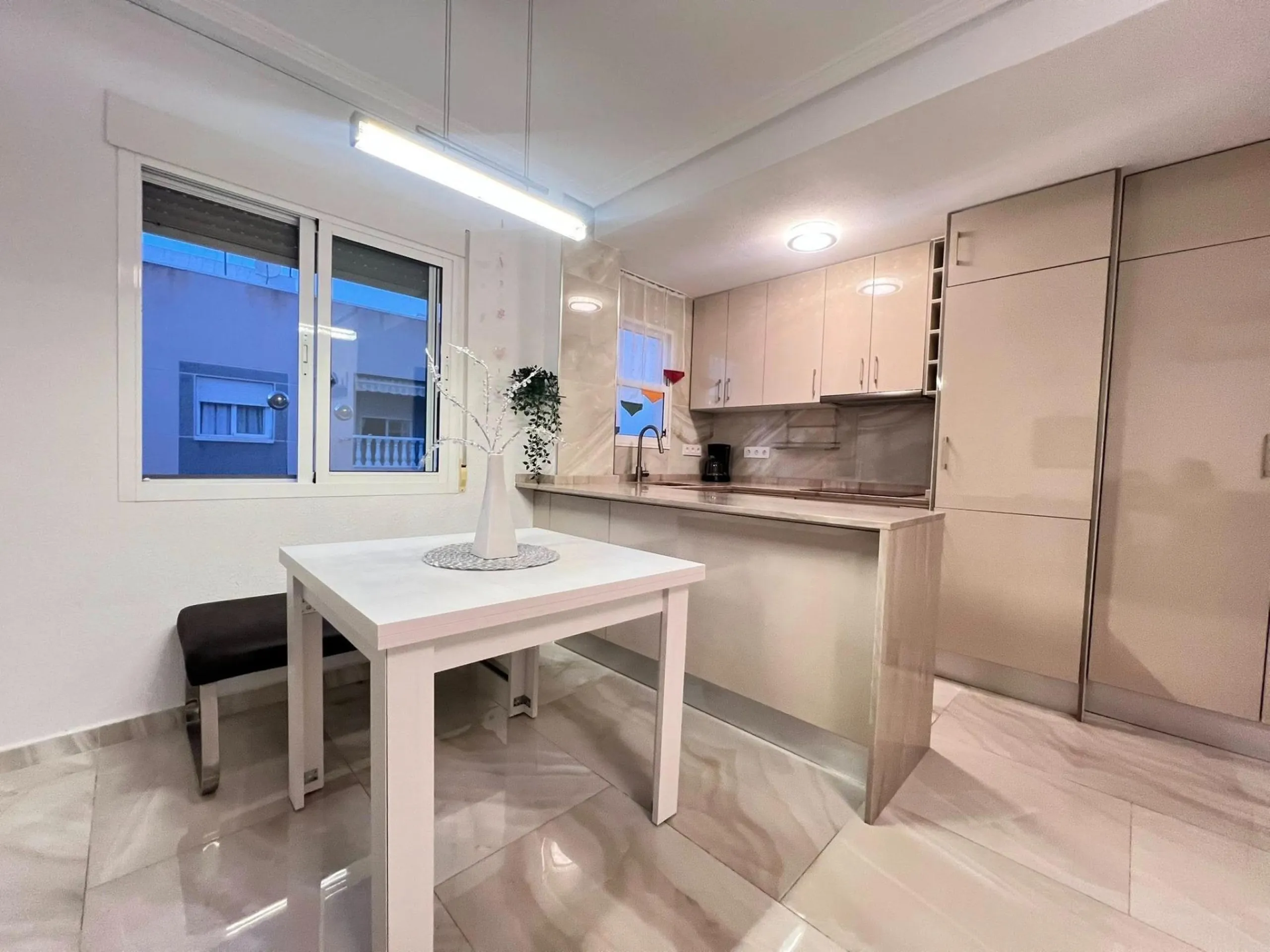 Se vende Atico en Torrevieja Calle Félix Rodríguez de la Fuente (esquina con Av. Habaneras)