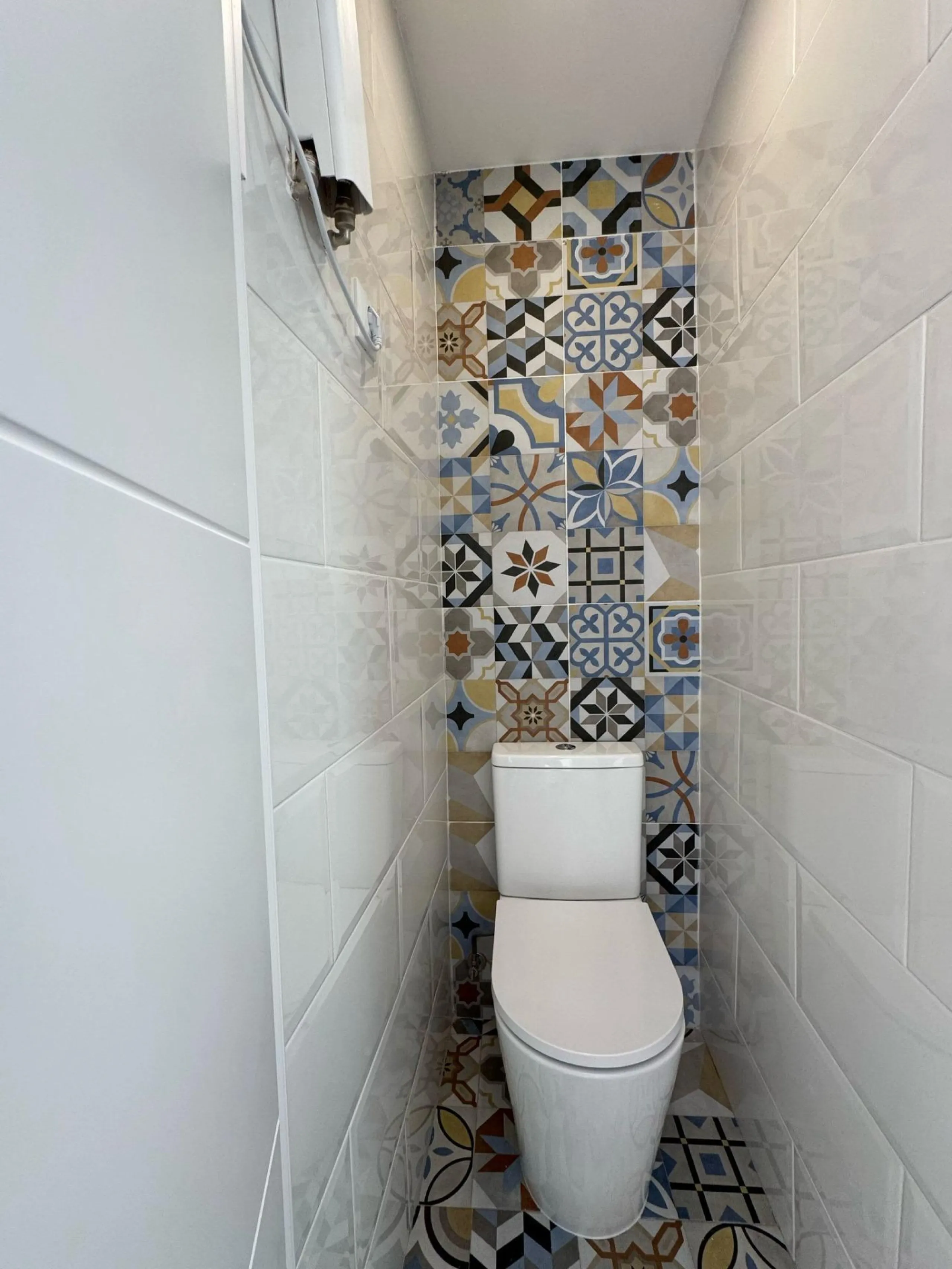 Hostal de 5 Habitaciones – Inversión Llave en Mano con Ingresos Estables