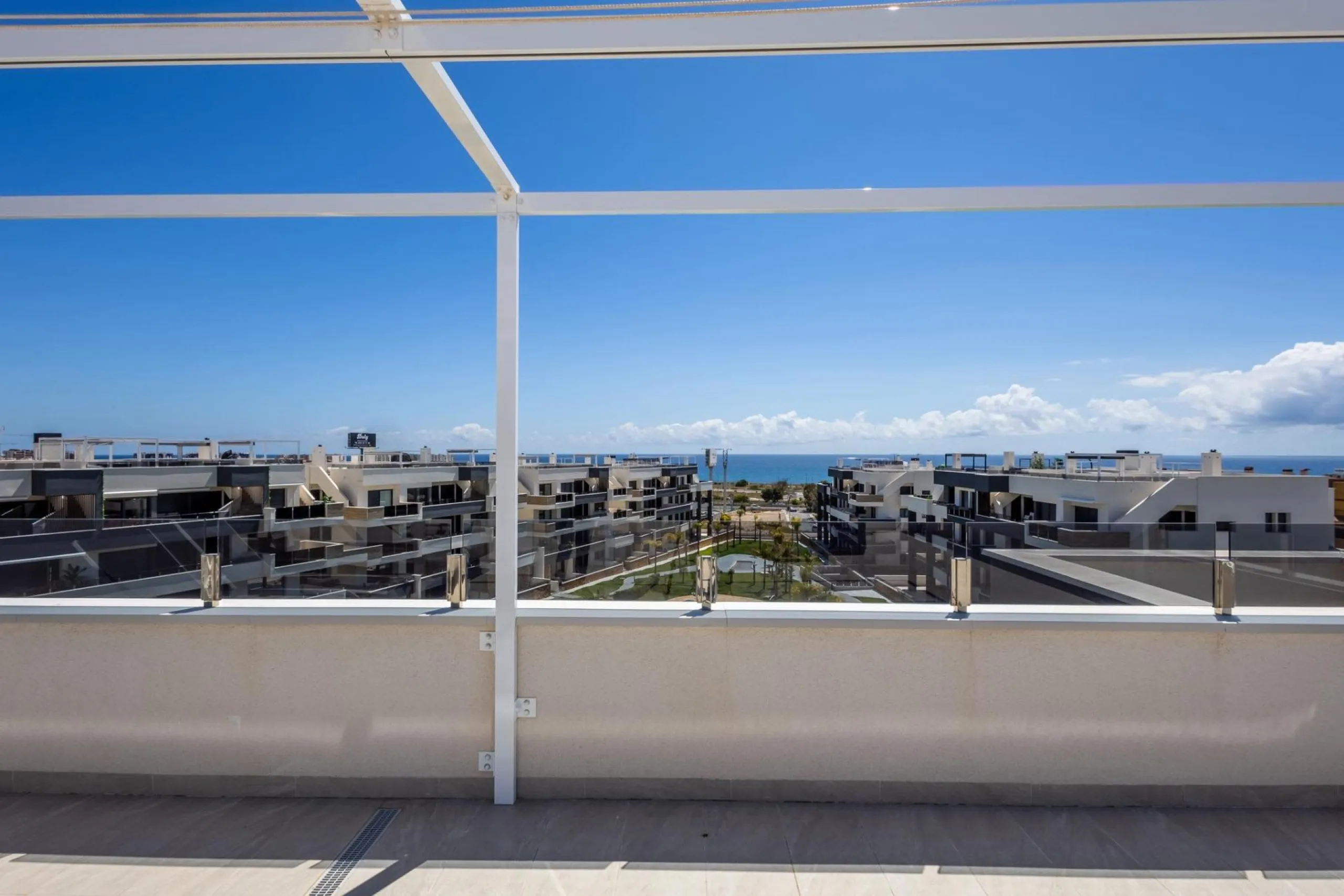 Luxury Penthouse for Sale in Playa Flamenca, Orihuela Costa – Modern Design, Sea Views & Private Solarium