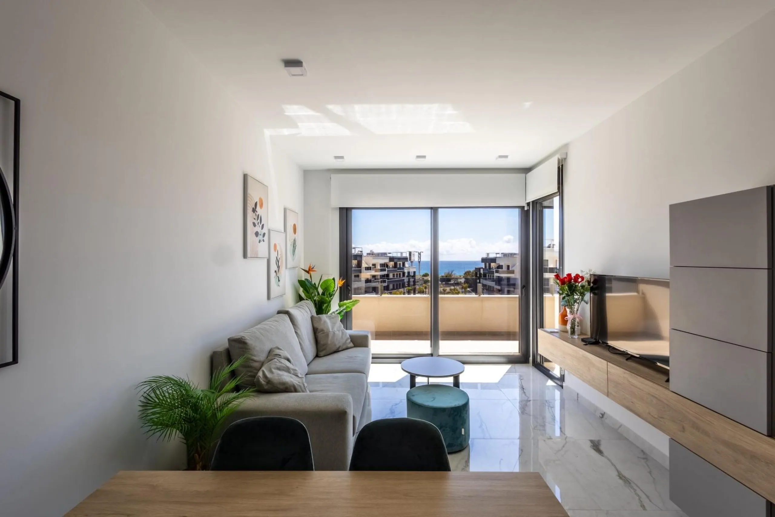 Luxury Penthouse for Sale in Playa Flamenca, Orihuela Costa – Modern Design, Sea Views & Private Solarium