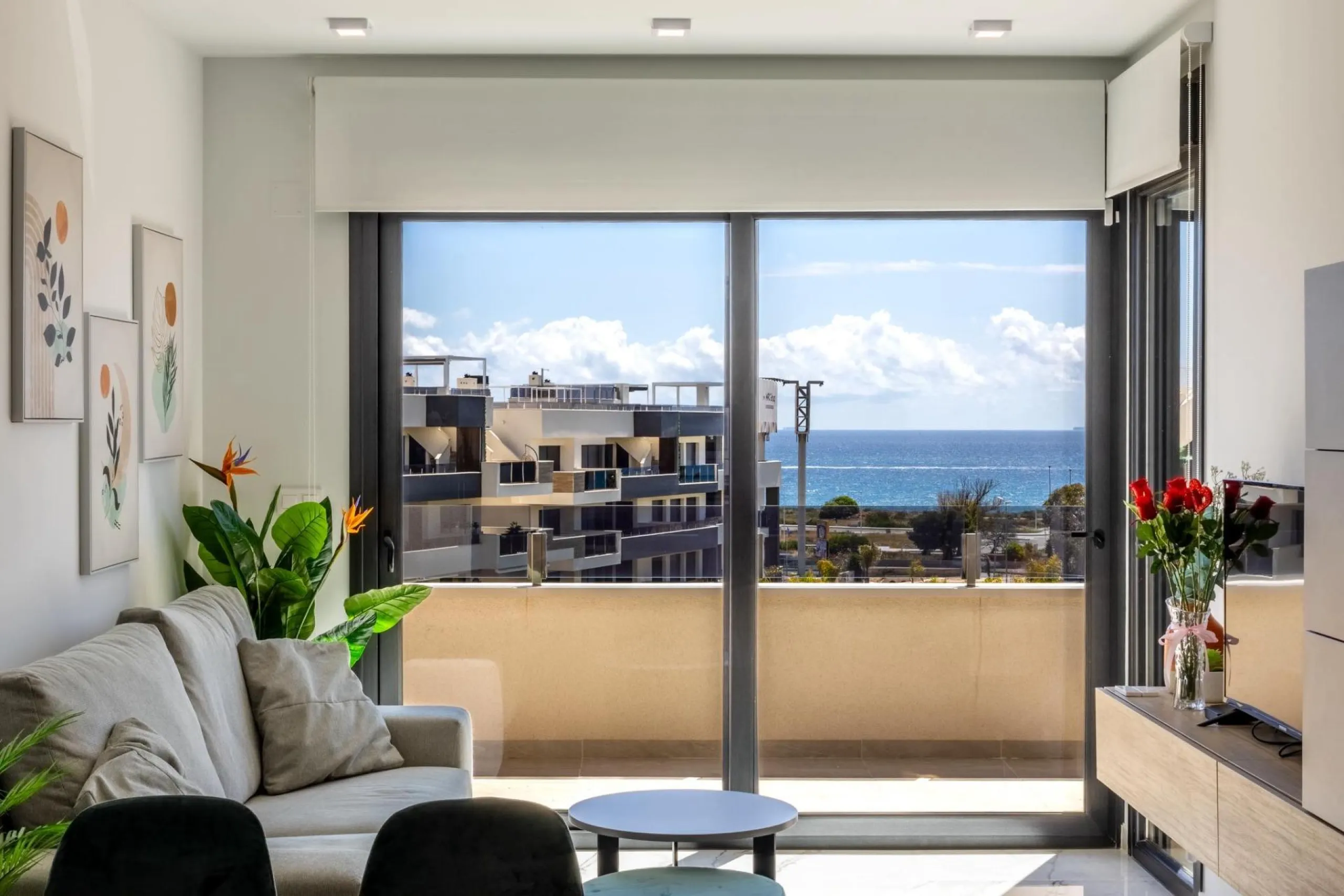 Luxury Penthouse for Sale in Playa Flamenca, Orihuela Costa – Modern Design, Sea Views & Private Solarium