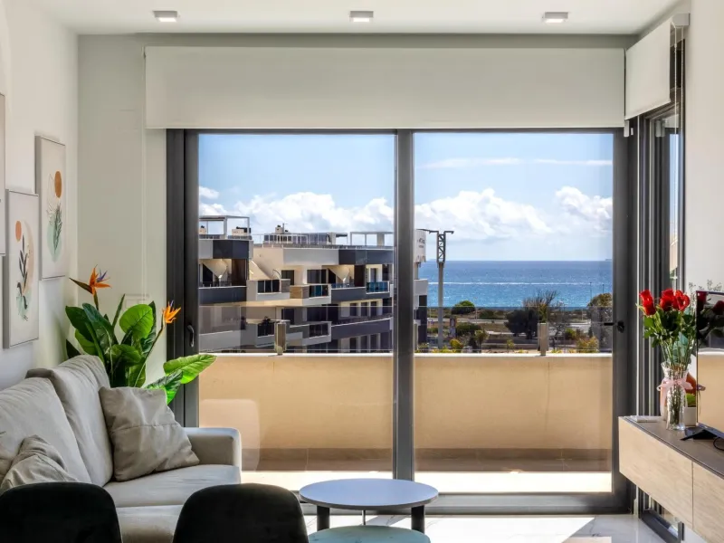 Luxury Penthouse for Sale in Playa Flamenca, Orihuela Costa – Modern Design, Sea Views & Private Solarium