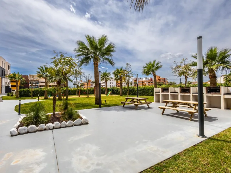 Luxury Penthouse for Sale in Playa Flamenca, Orihuela Costa – Modern Design, Sea Views & Private Solarium