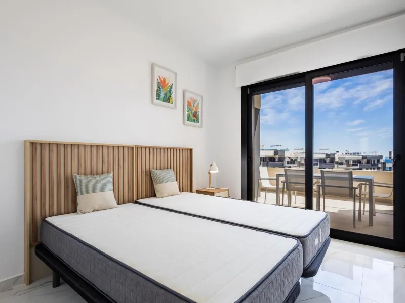 Luxury Penthouse for Sale in Playa Flamenca, Orihuela Costa – Modern Design, Sea Views & Private Solarium