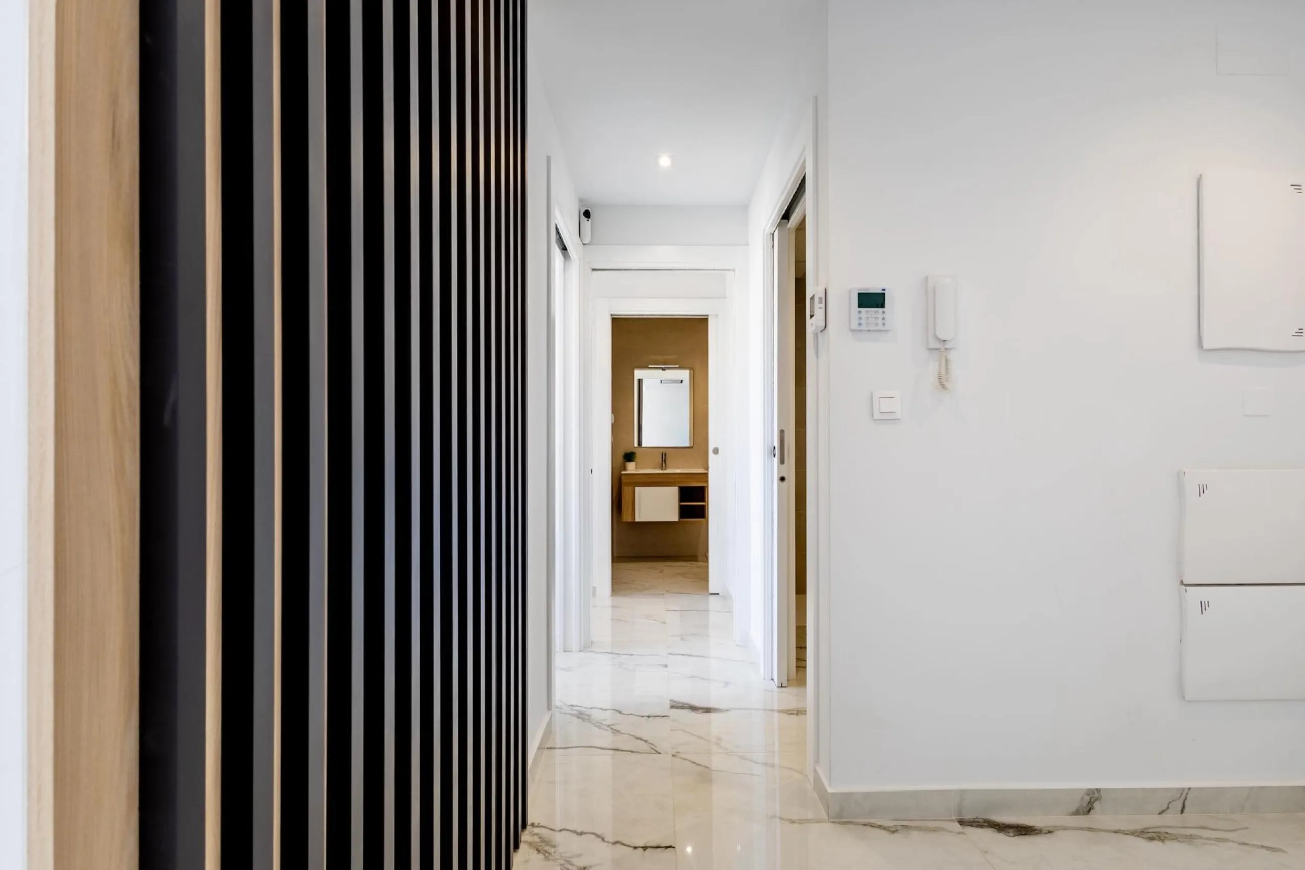 Luxury Penthouse for Sale in Playa Flamenca, Orihuela Costa – Modern Design, Sea Views & Private Solarium