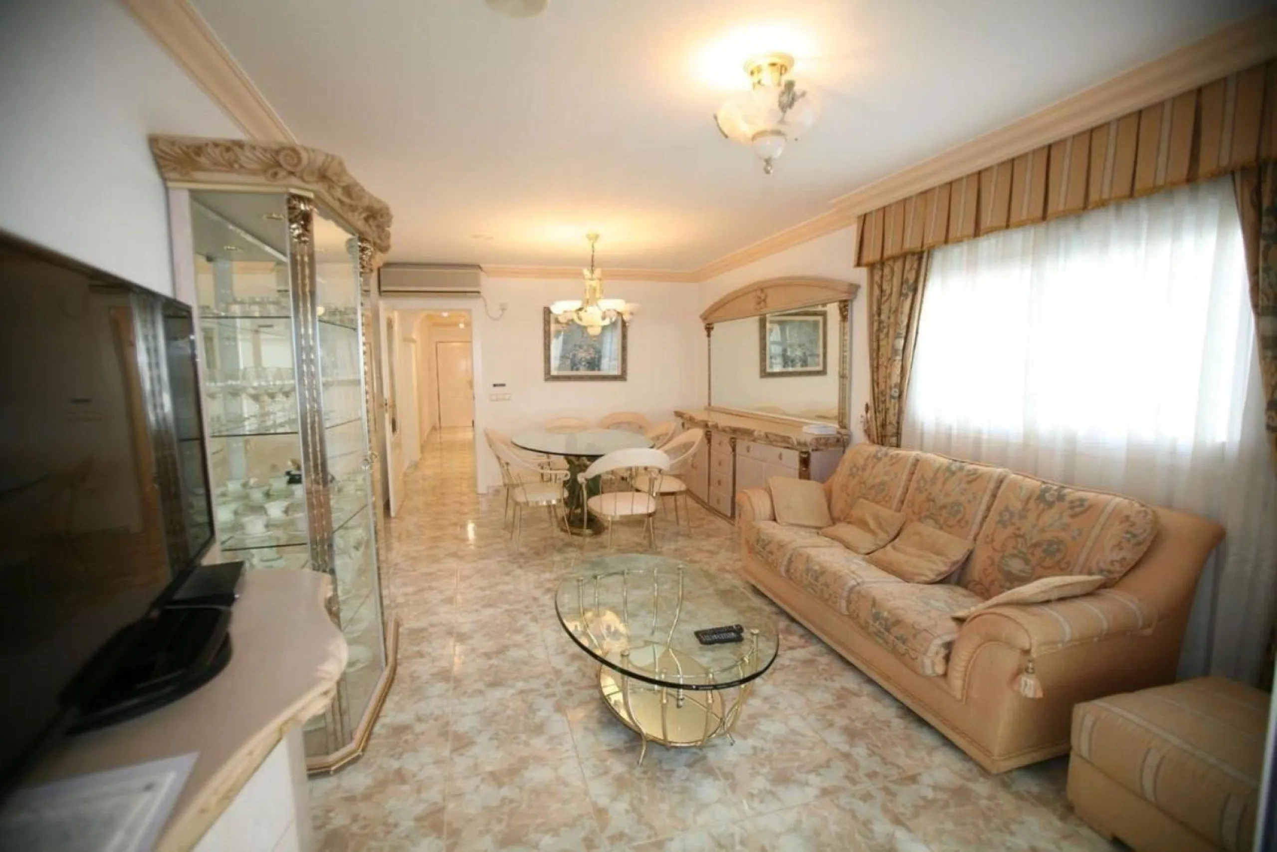 Luxury Apartment on the Frontline Beach with Panoramic Sea Views in Calpe