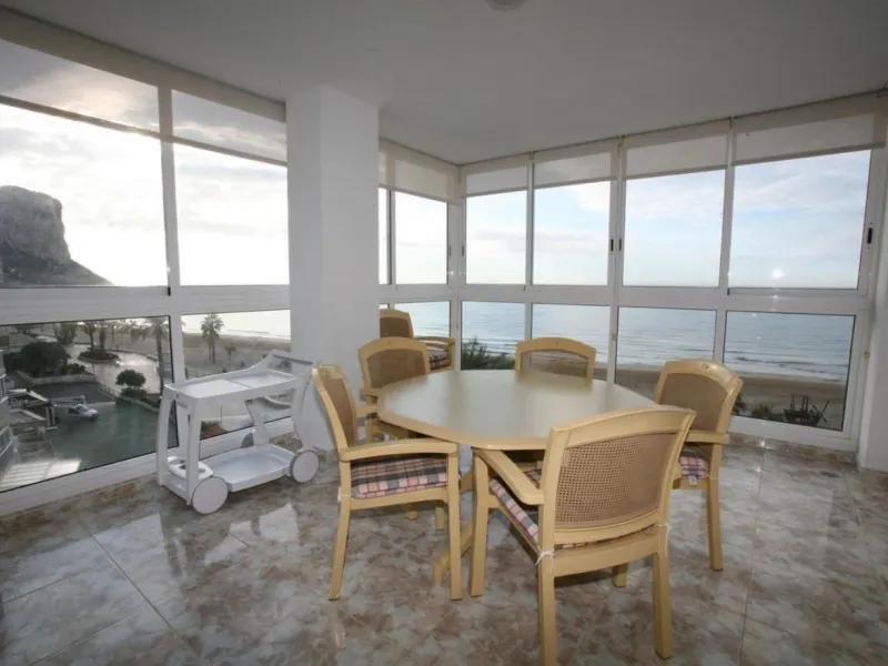 Luxury Apartment on the Frontline Beach with Panoramic Sea Views in Calpe