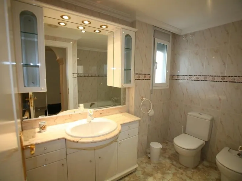 Luxury Apartment on the Frontline Beach with Panoramic Sea Views in Calpe