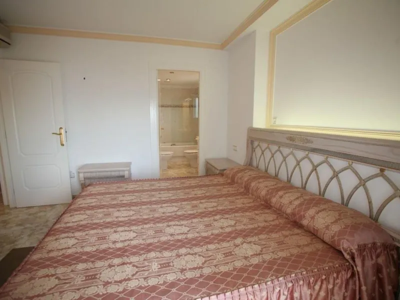 Luxury Apartment on the Frontline Beach with Panoramic Sea Views in Calpe