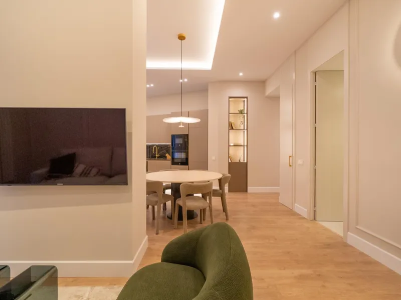 LUXURY REFURBISHED 3-BEDROOM APARTMENT IN CHUECA – 146 M² | MADRID CENTER