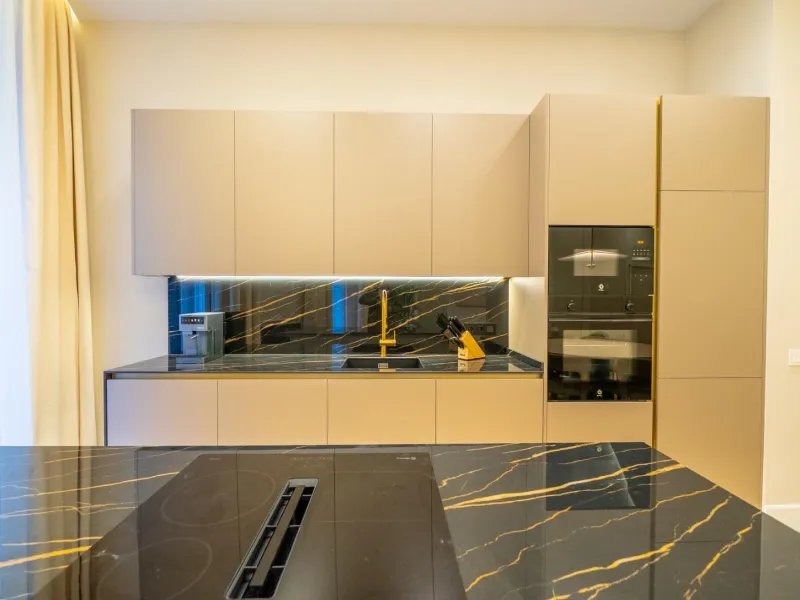LUXURY REFURBISHED 3-BEDROOM APARTMENT IN CHUECA – 146 M² | MADRID CENTER