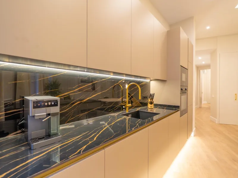 LUXURY REFURBISHED 3-BEDROOM APARTMENT IN CHUECA – 146 M² | MADRID CENTER
