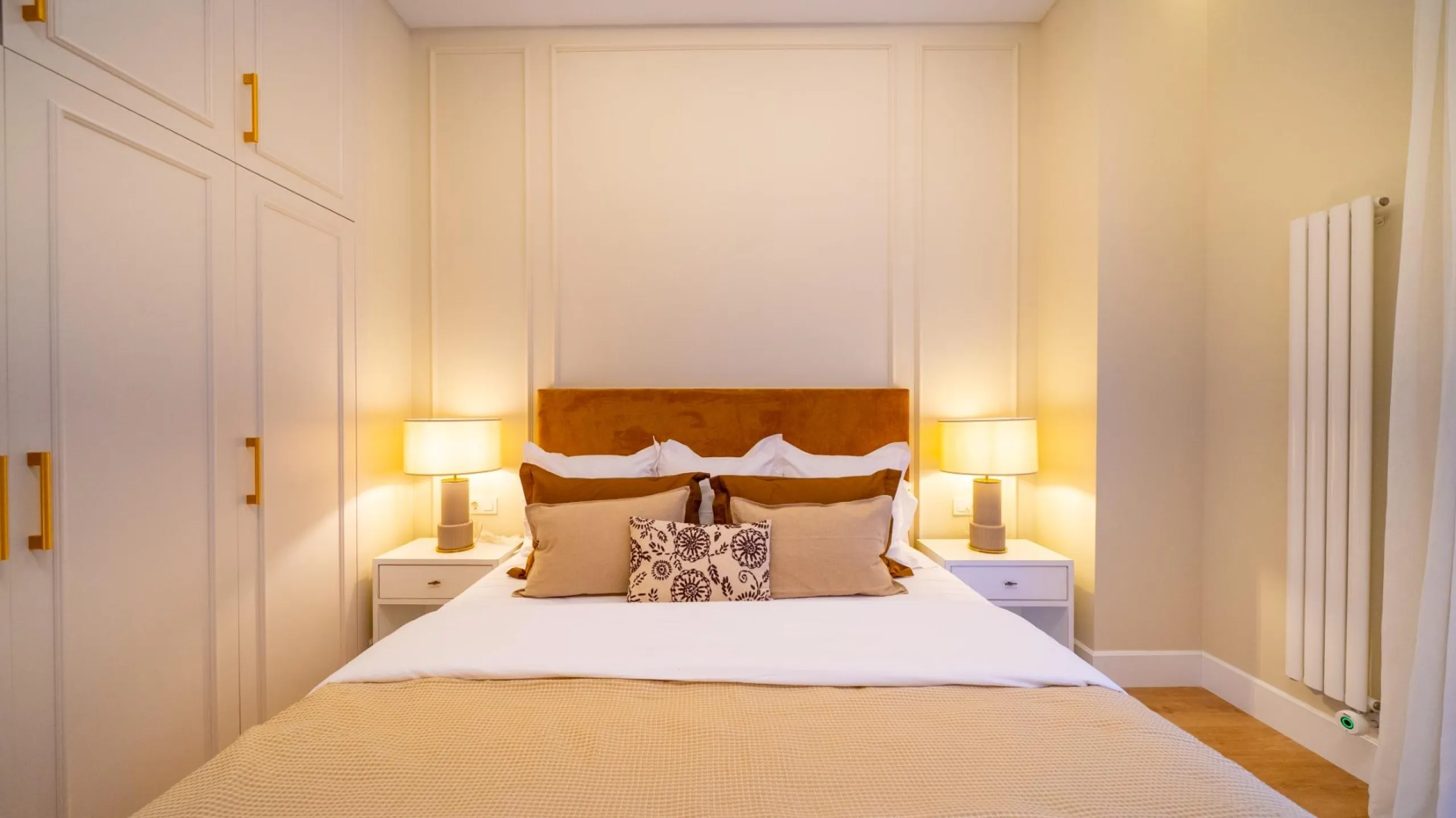 LUXURY REFURBISHED 3-BEDROOM APARTMENT IN CHUECA – 146 M² | MADRID CENTER