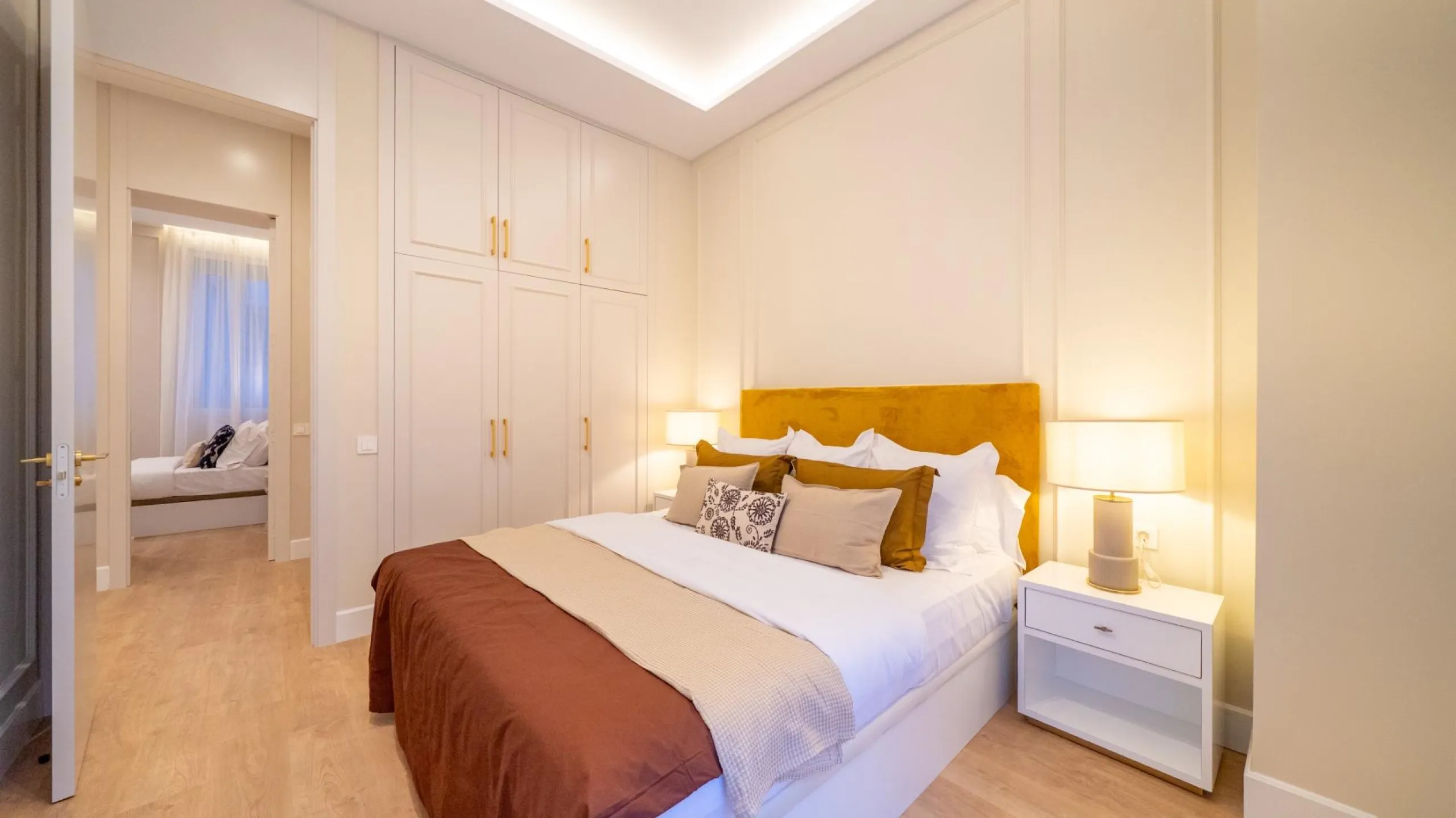 LUXURY REFURBISHED 3-BEDROOM APARTMENT IN CHUECA – 146 M² | MADRID CENTER