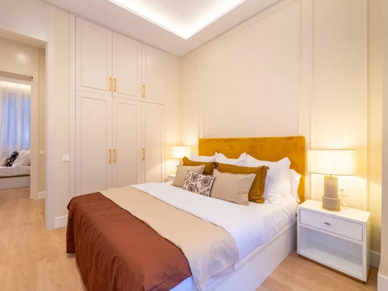 LUXURY REFURBISHED 3-BEDROOM APARTMENT IN CHUECA – 146 M² | MADRID CENTER