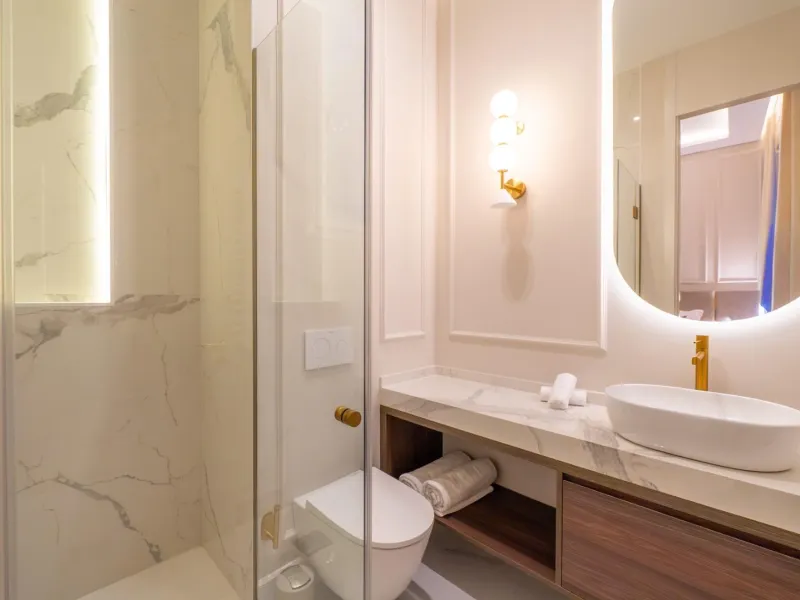 LUXURY REFURBISHED 3-BEDROOM APARTMENT IN CHUECA – 146 M² | MADRID CENTER