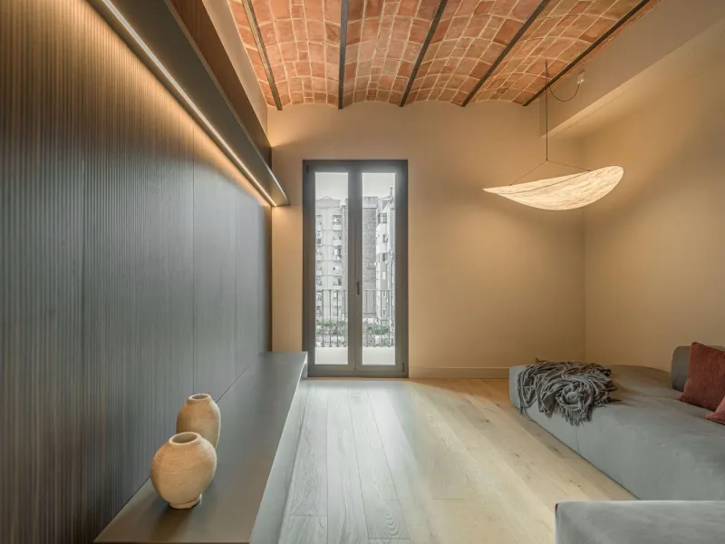 High-End Renovated Apartment in a Historic Building in Eixample, Barcelona