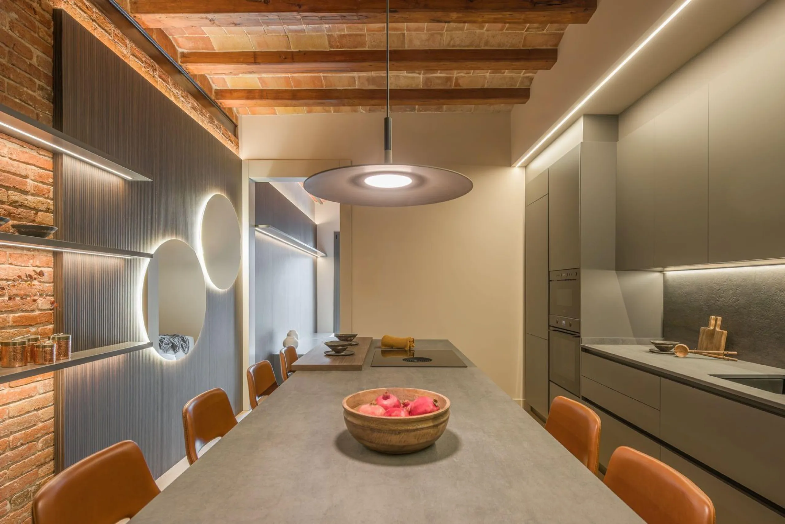 High-End Renovated Apartment in a Historic Building in Eixample, Barcelona