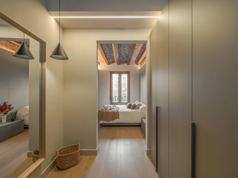 High-End Renovated Apartment in a Historic Building in Eixample, Barcelona