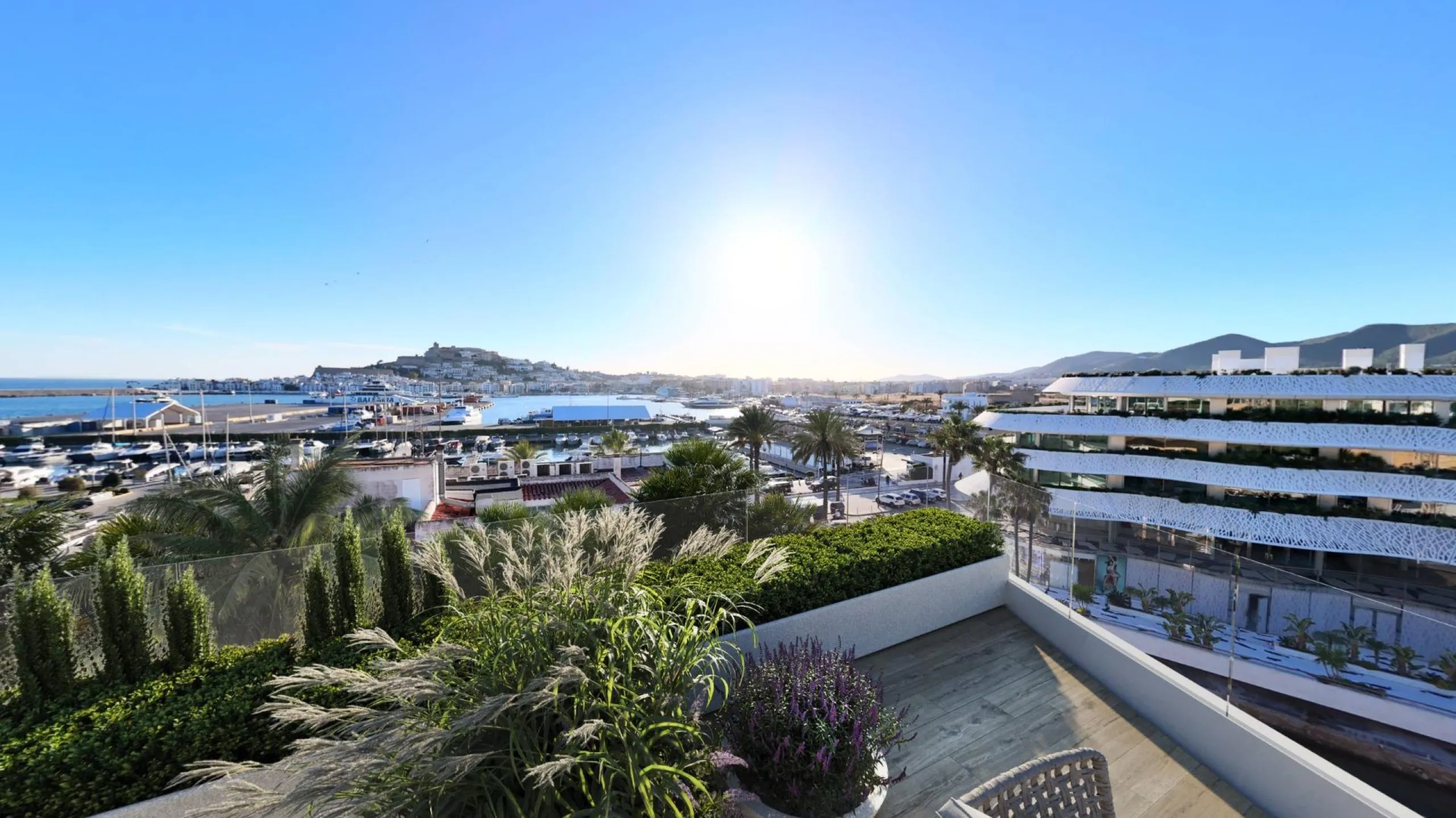 LUXURIOUS AND EXCLUSIVE NEW DEVELOPMENT IN MARINA BOTAFOCH, IBIZA – Duplex Penthouses