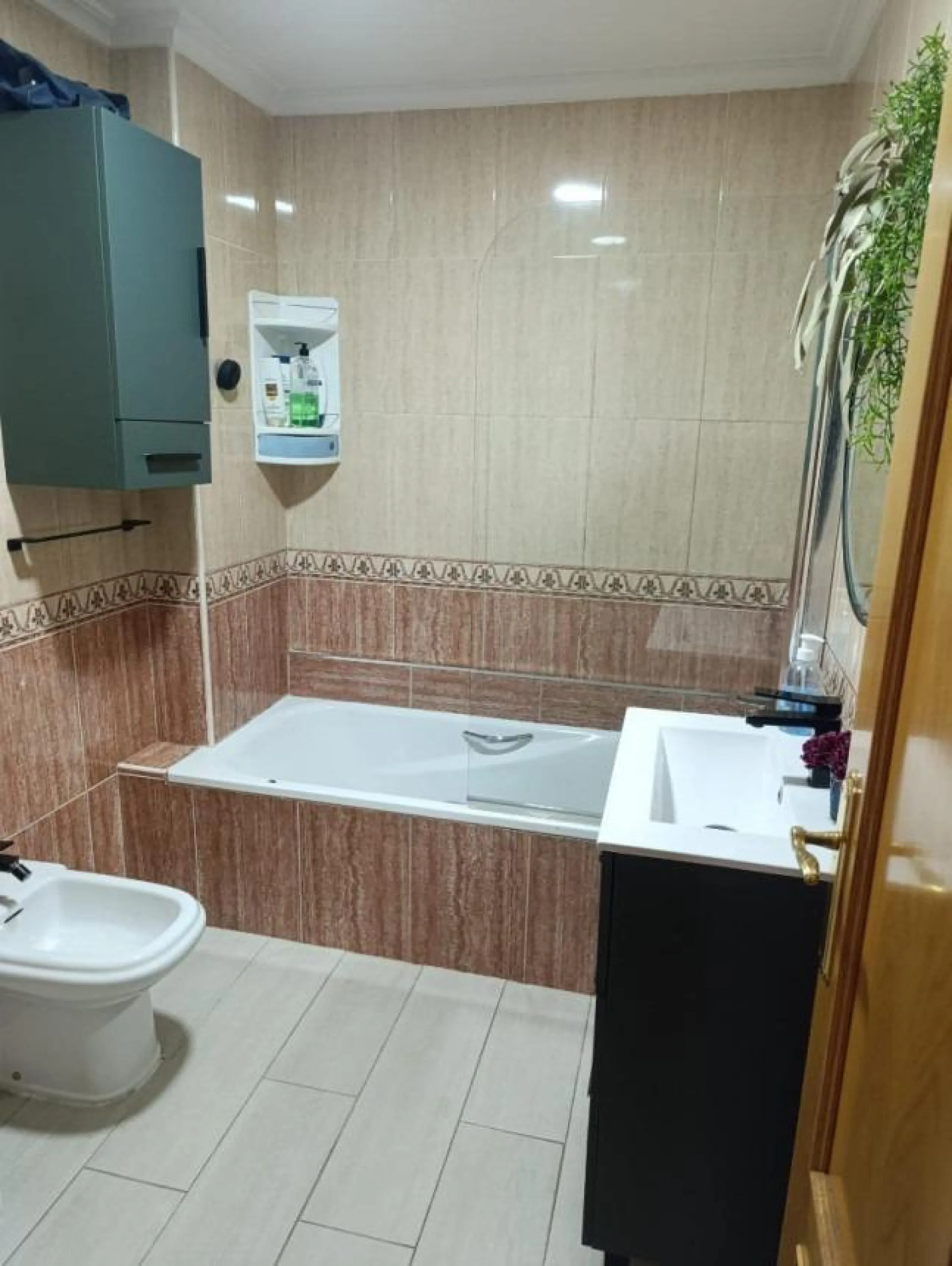 GRAN APARTAMENTO EN TORREVIEJA, 4 HAB, 2BAÑOS
