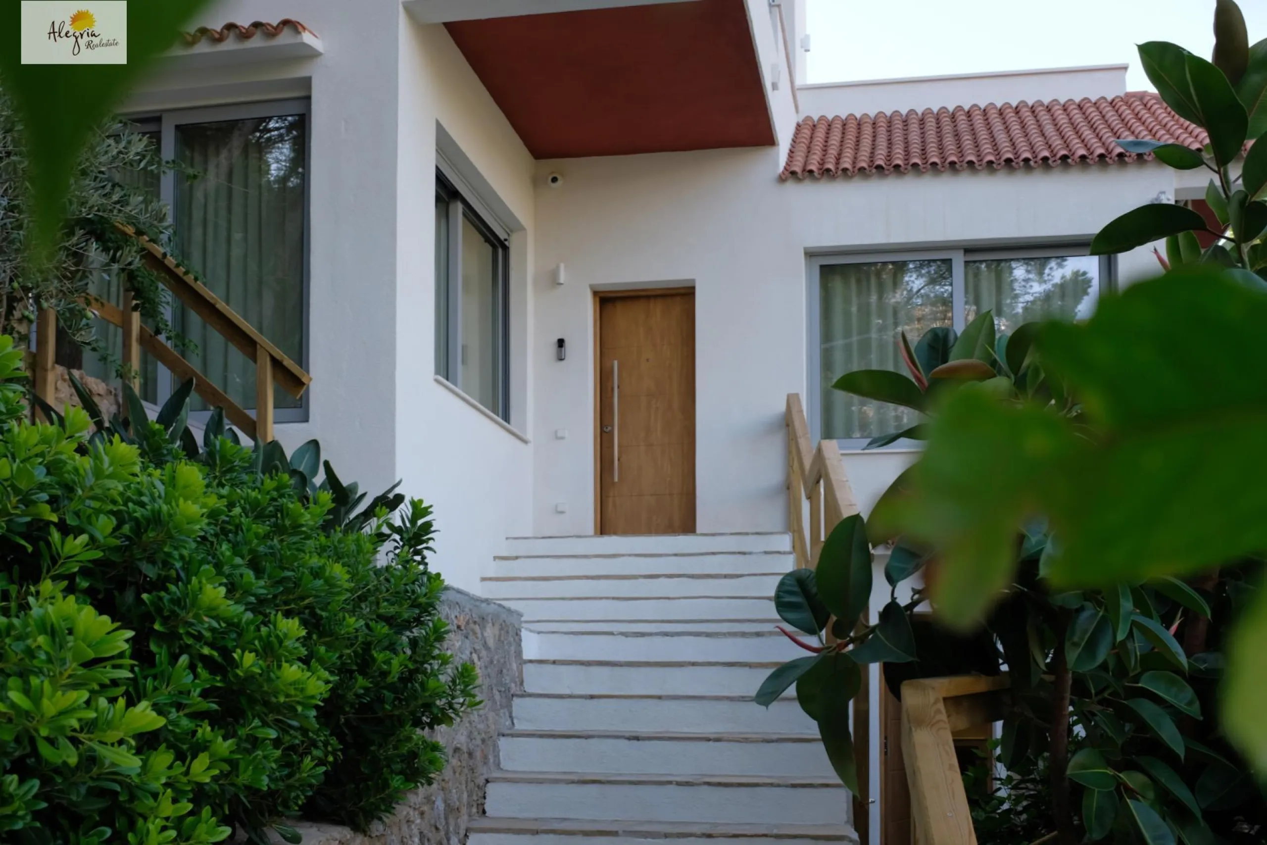 Villa de alta gama en la costa mediterránea, residencia Cap Blanc, Cullera