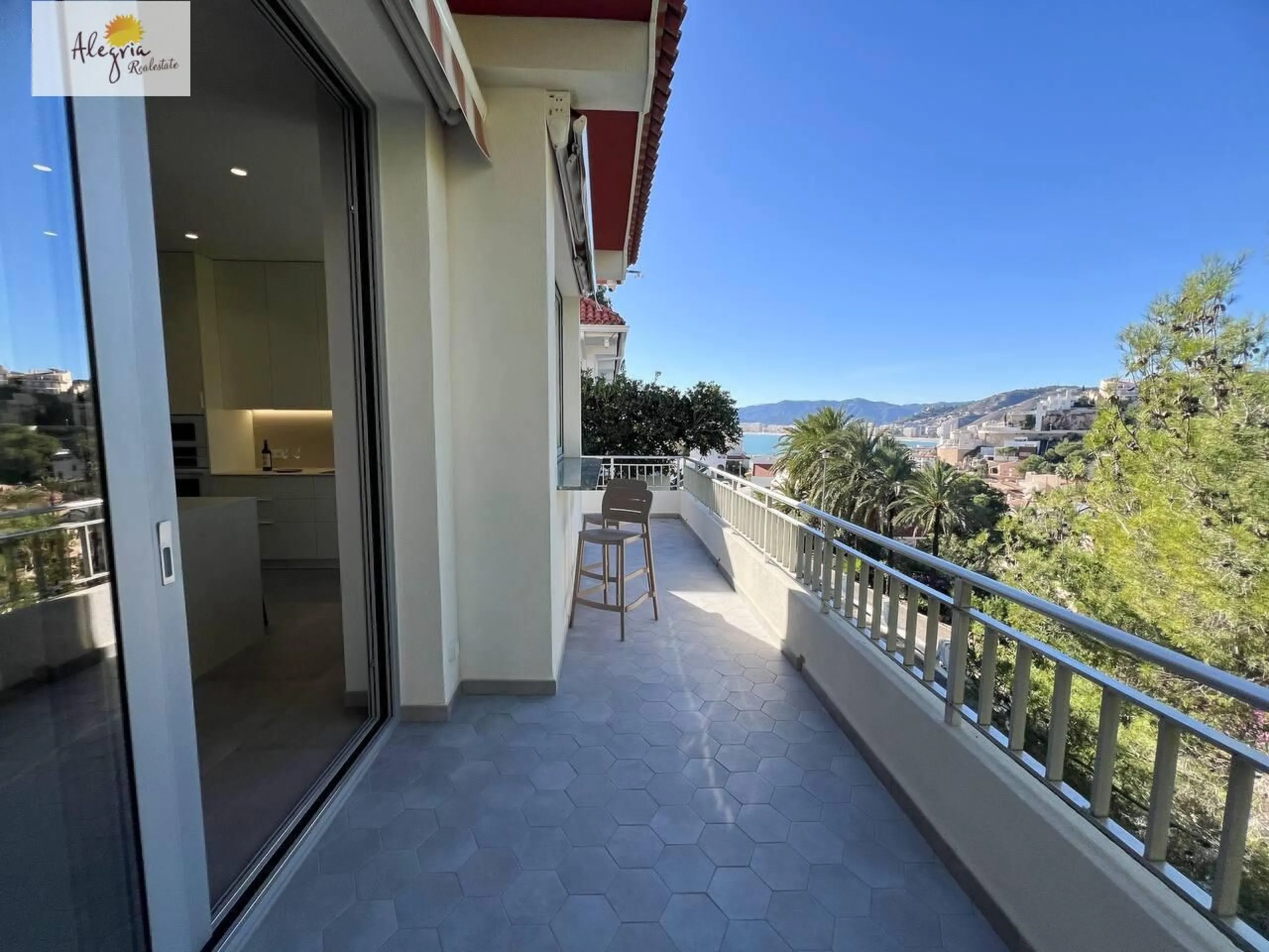 Villa de alta gama en la costa mediterránea, residencia Cap Blanc, Cullera