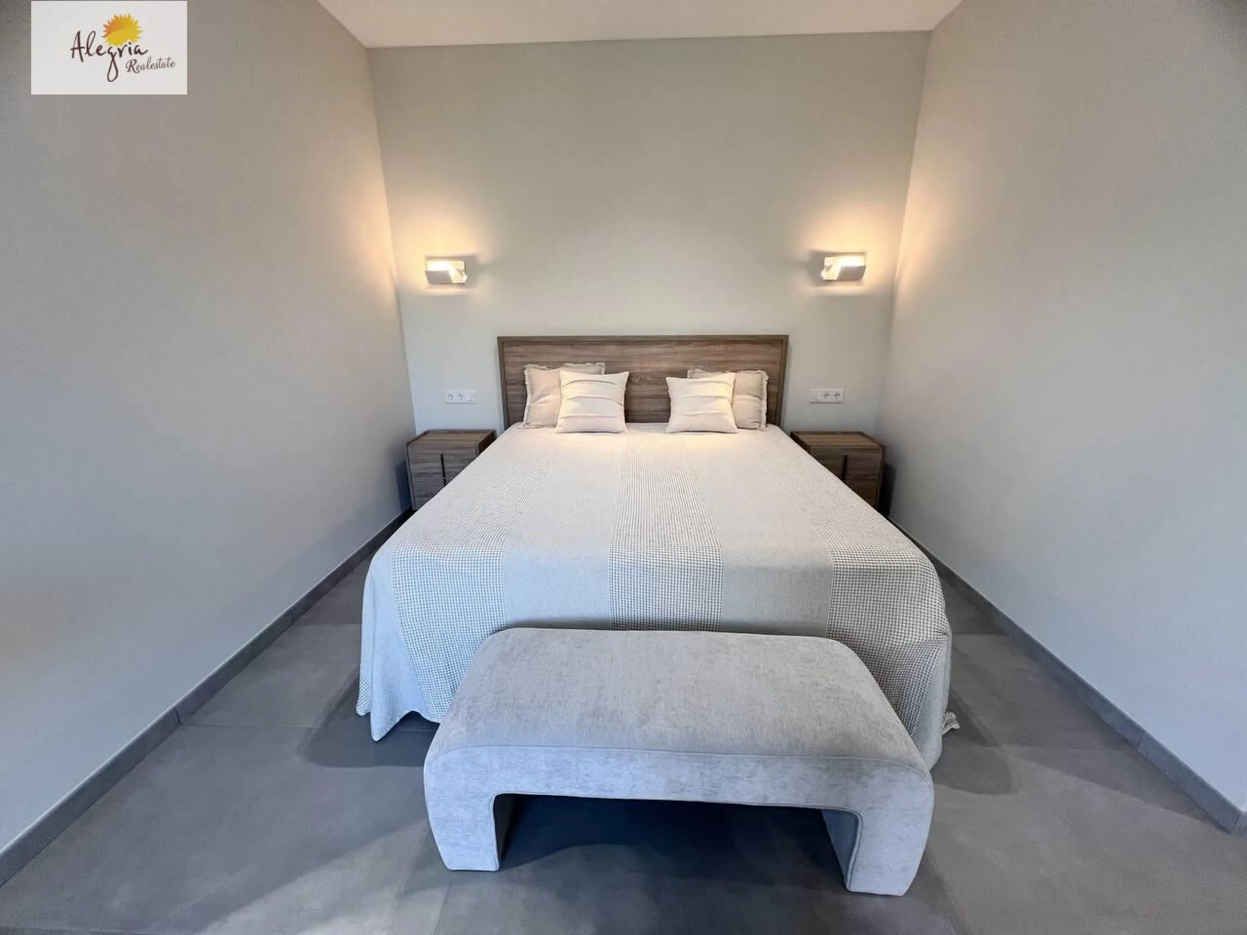 Villa de alta gama en la costa mediterránea, residencia Cap Blanc, Cullera