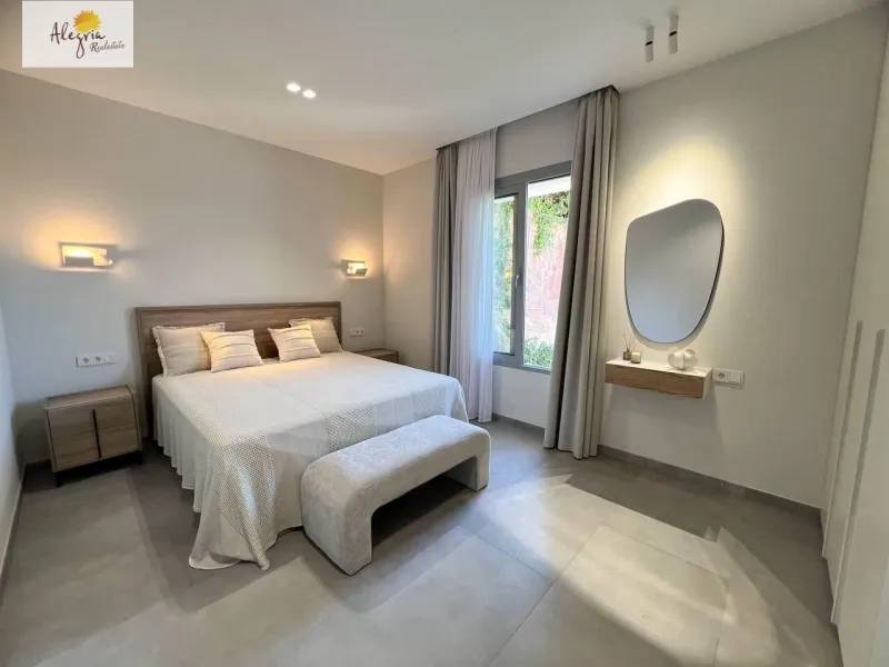 Villa de alta gama en la costa mediterránea, residencia Cap Blanc, Cullera