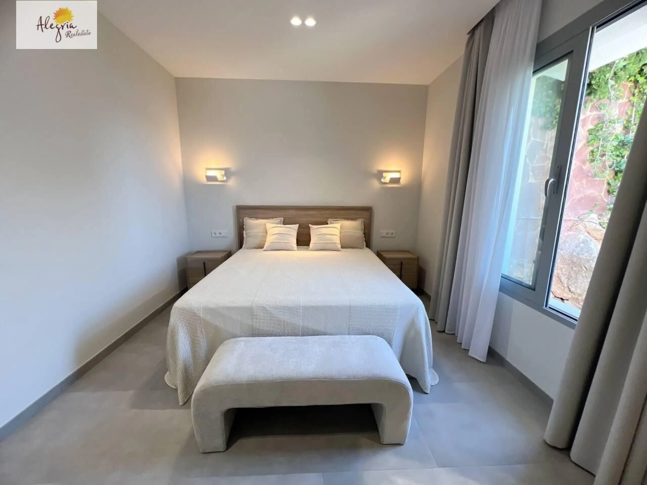 Villa de alta gama en la costa mediterránea, residencia Cap Blanc, Cullera