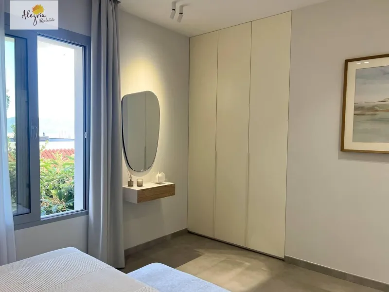 Villa de alta gama en la costa mediterránea, residencia Cap Blanc, Cullera