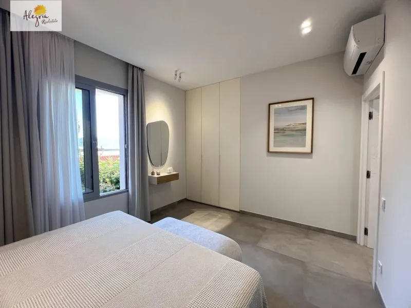 Villa de alta gama en la costa mediterránea, residencia Cap Blanc, Cullera