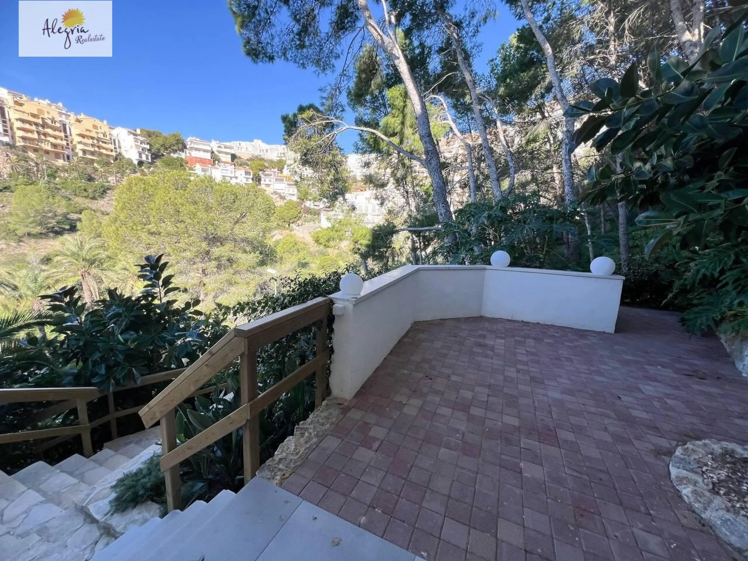 Villa de alta gama en la costa mediterránea, residencia Cap Blanc, Cullera