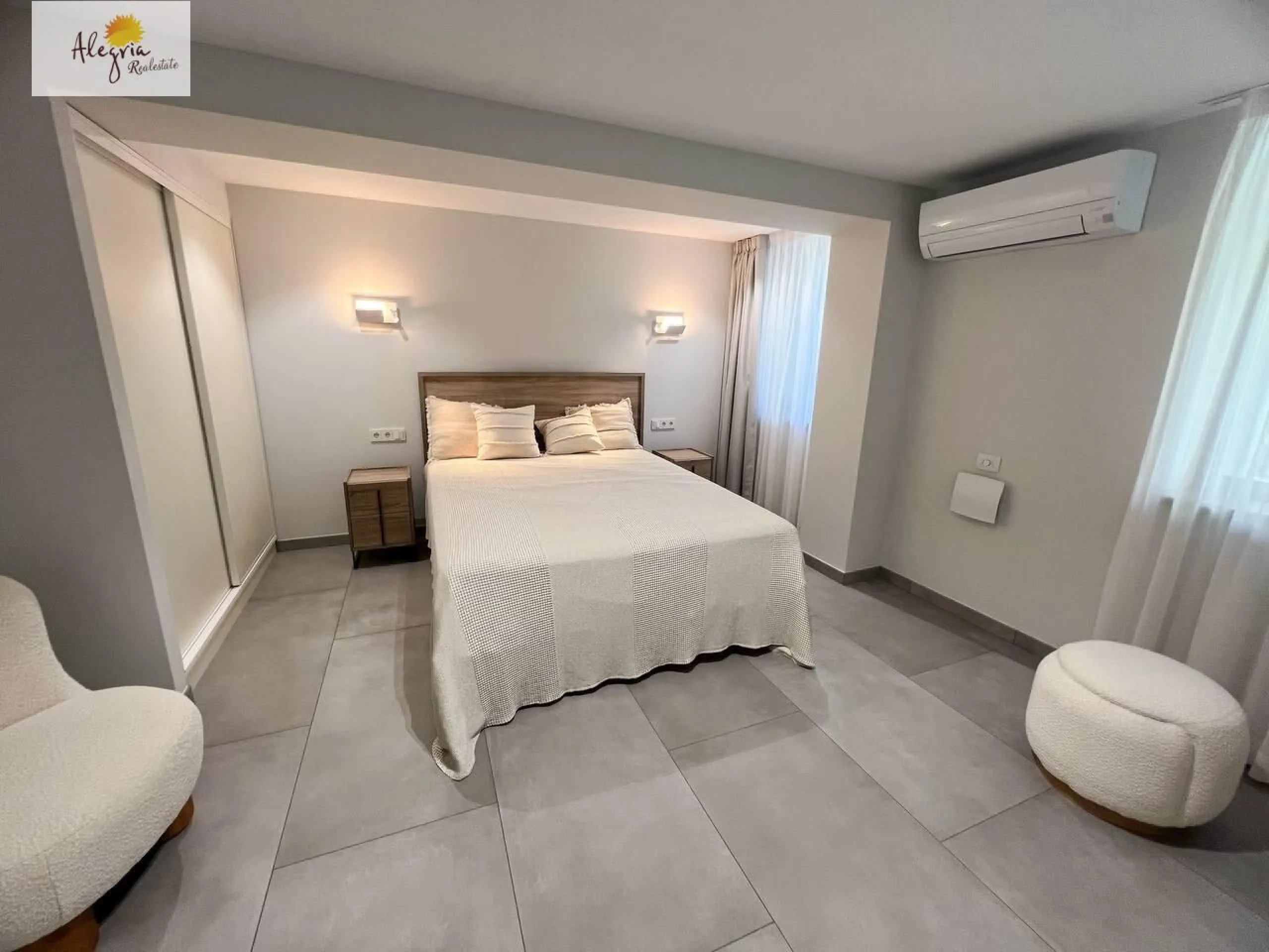 Villa de alta gama en la costa mediterránea, residencia Cap Blanc, Cullera