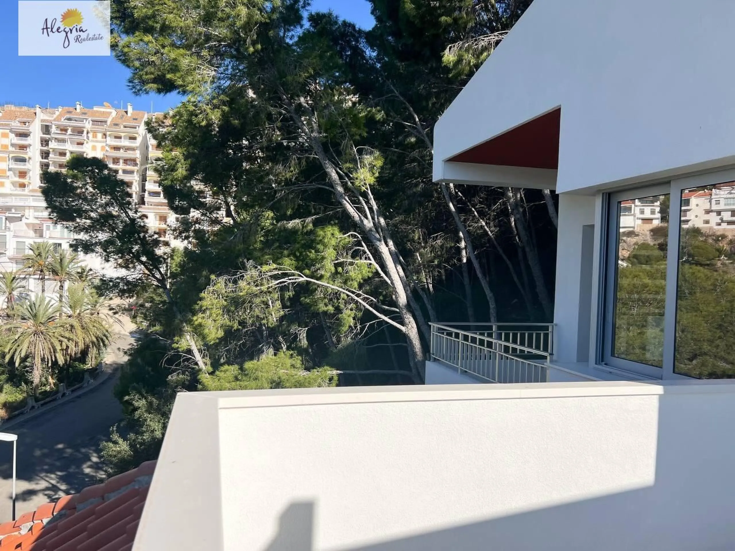 Villa de alta gama en la costa mediterránea, residencia Cap Blanc, Cullera