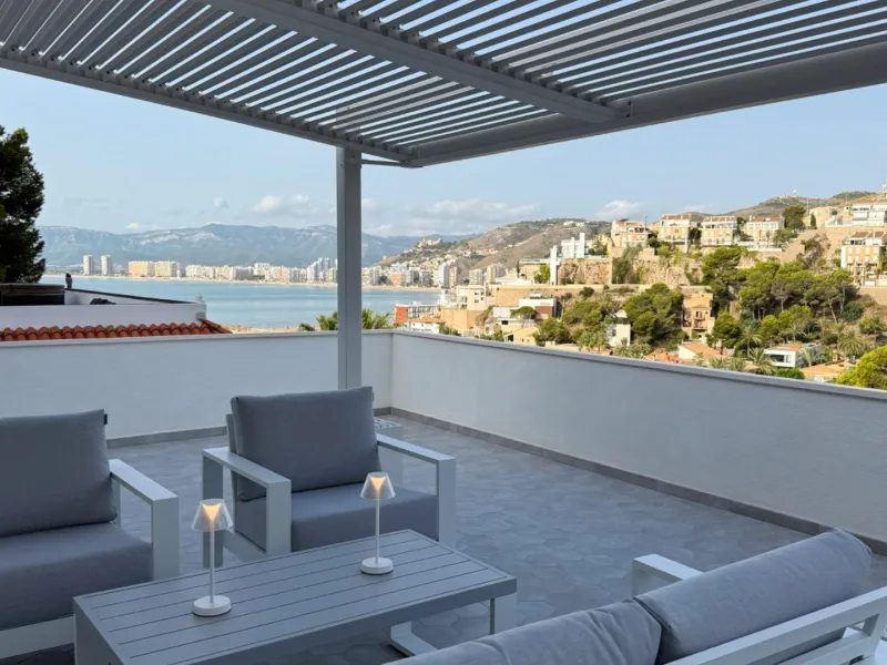 Villa de alta gama en la costa mediterránea, residencia Cap Blanc, Cullera
