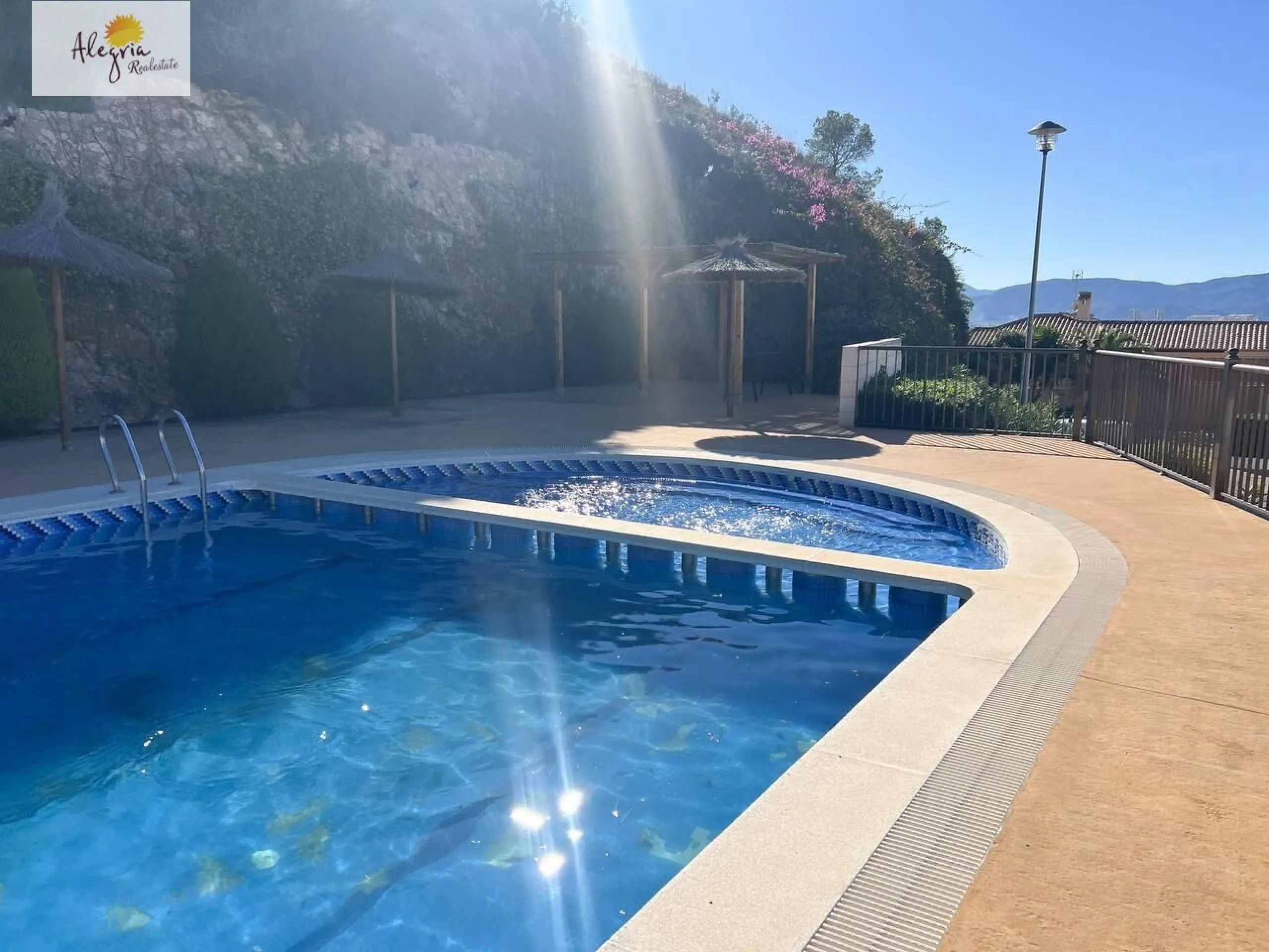 Villa de alta gama en la costa mediterránea, residencia Cap Blanc, Cullera