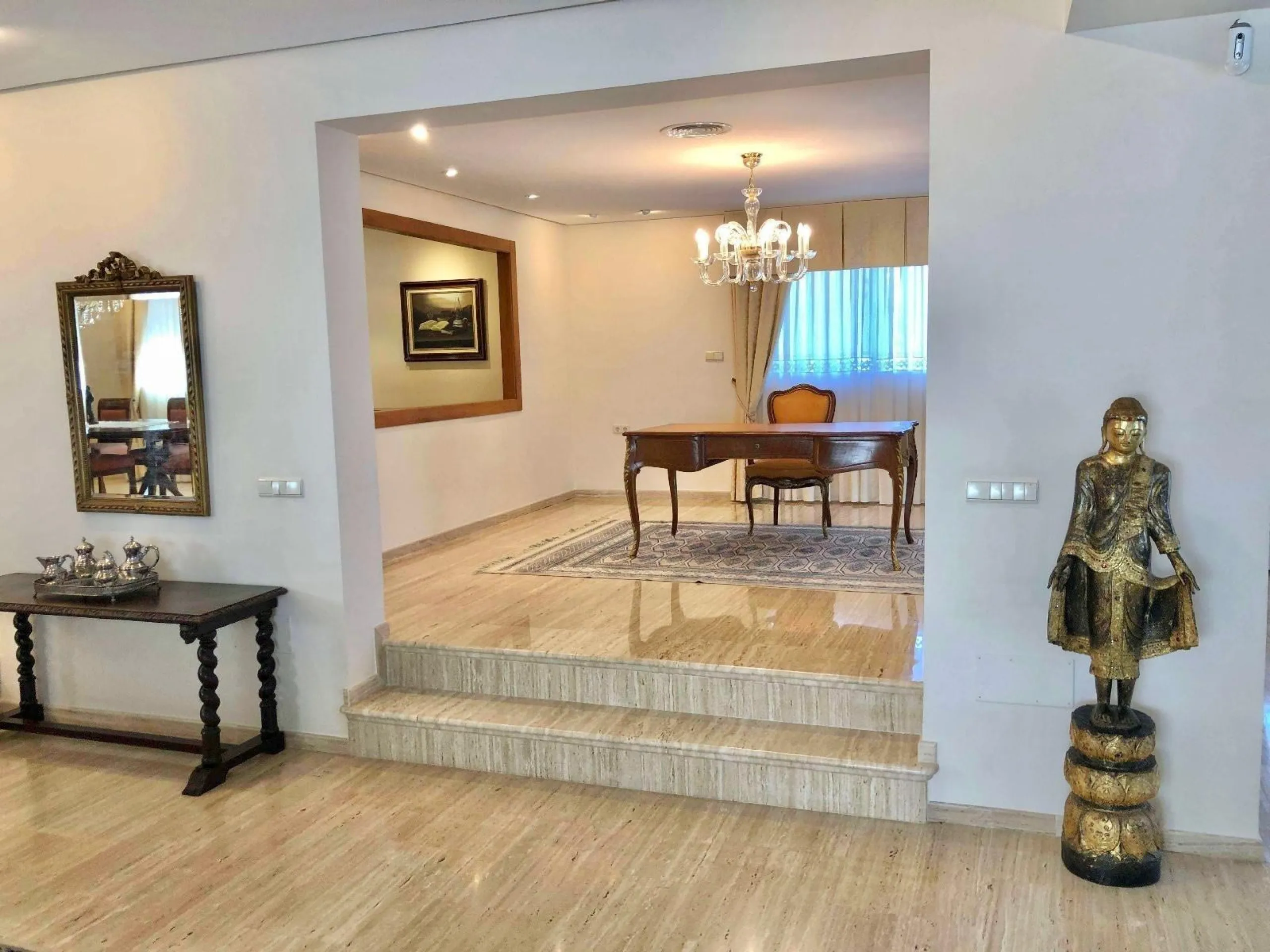 An exceptional residence in the heart of El Palmar, where luxury, comfort, and nature come together in perfect harmony.