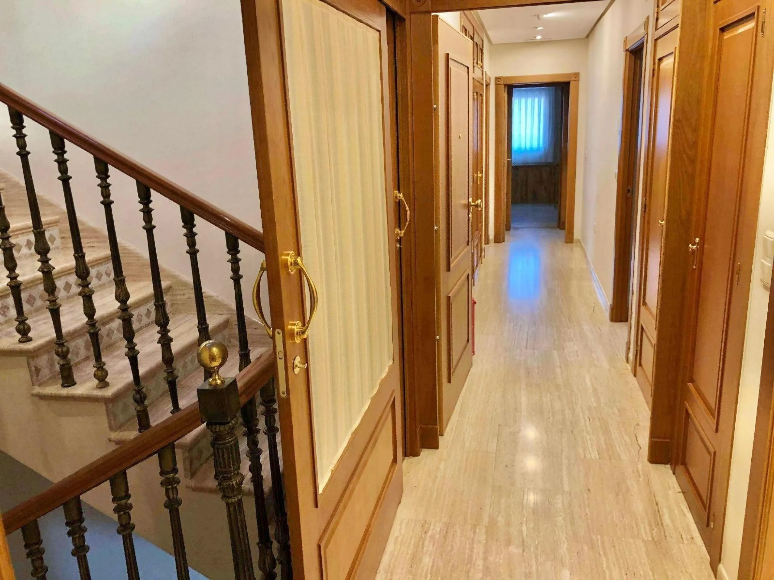 An exceptional residence in the heart of El Palmar, where luxury, comfort, and nature come together in perfect harmony.