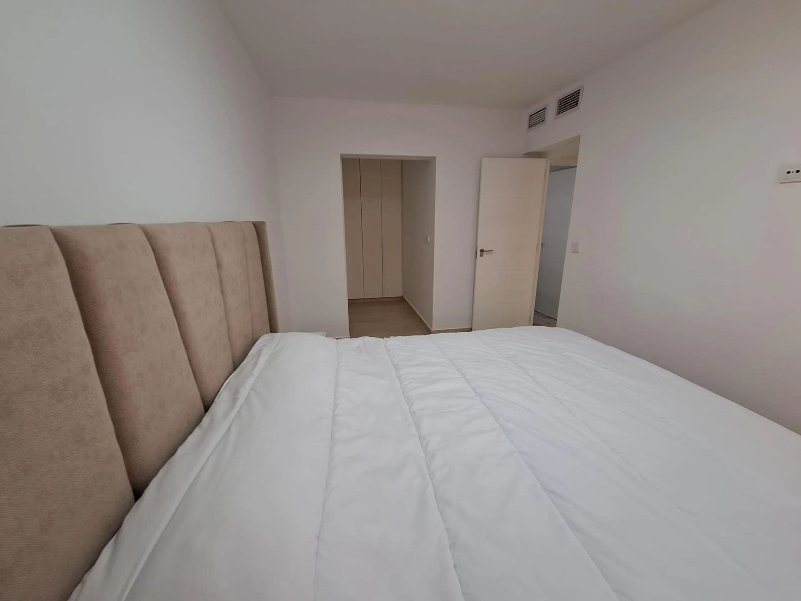 Magnificent Renovated Townhouse in Playa del Cura, Torrevieja