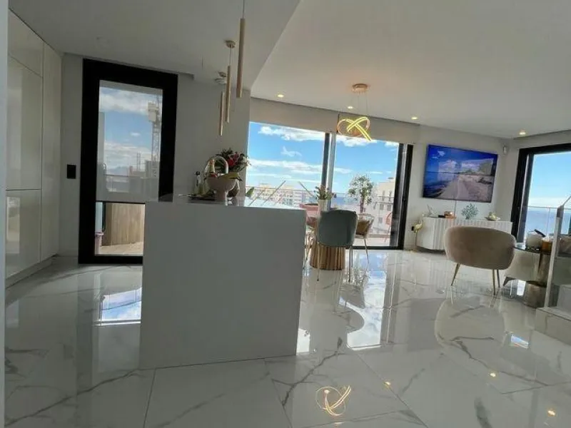 Exclusivo ático con vistas al mar en Pau 5 a 200 m de la playa